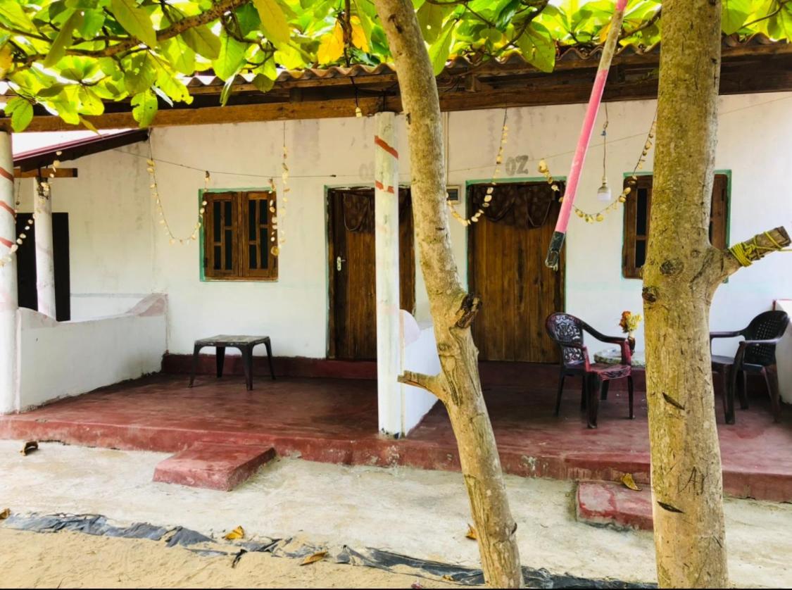 Golden Rich Hotel Arugam Bay Luaran gambar