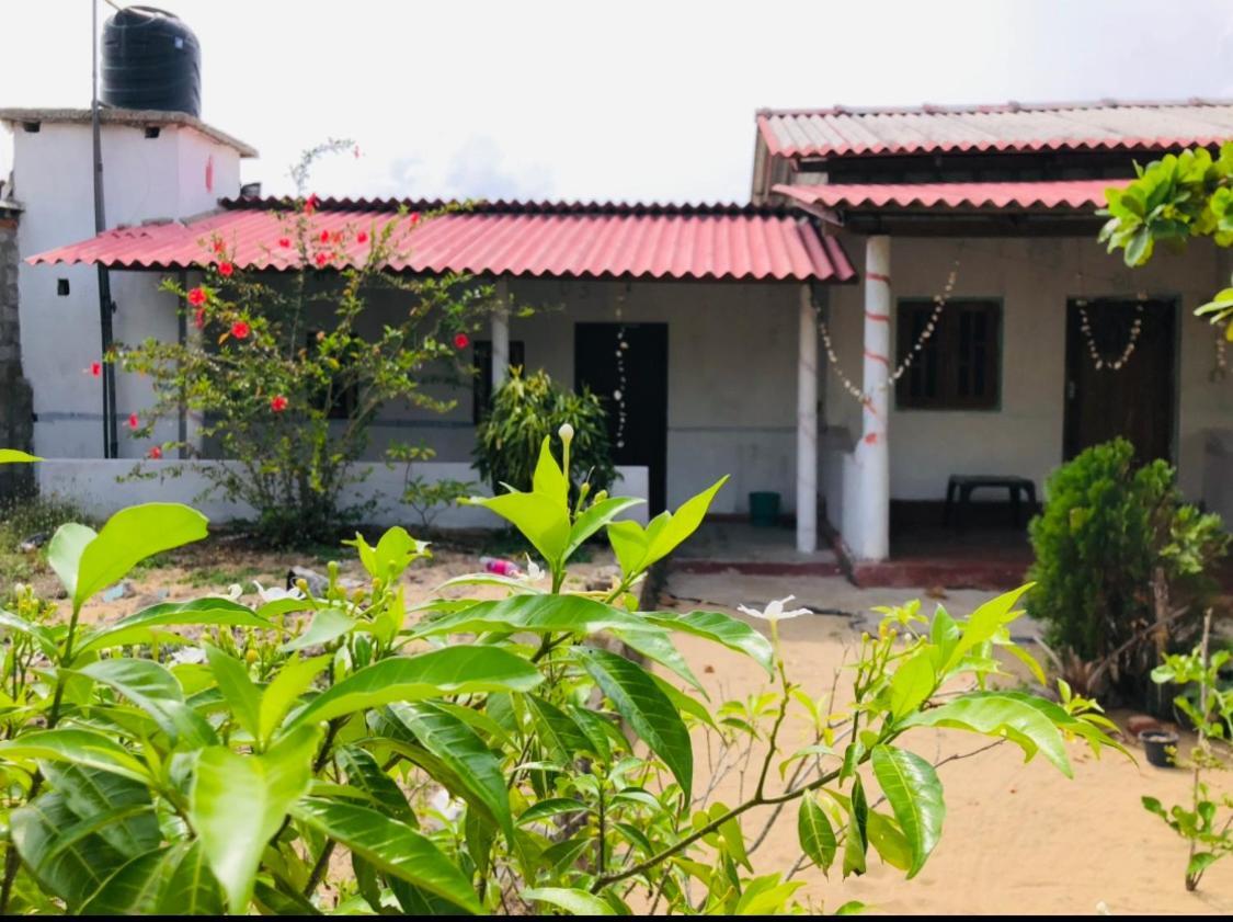 Golden Rich Hotel Arugam Bay Luaran gambar