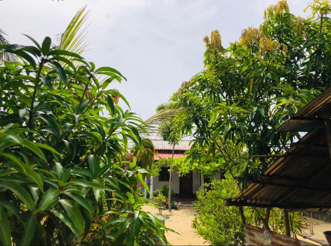Golden Rich Hotel Arugam Bay Luaran gambar